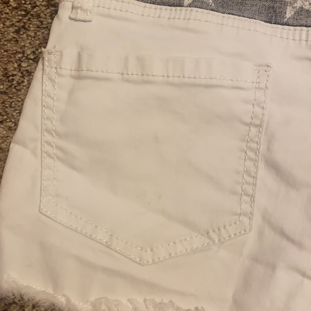 🧡 2/$15🧡 American Flag Button Up Shorts 💙⭐️❤️ - Picture 9 of 15